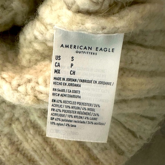 American Eagle Women’s  Knit Crop Sweater Size S - Picture 5 of 6